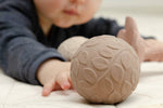 Load image into Gallery viewer, Natural rubber Sensory Ball Set Leaf - Earth
