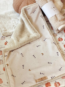 BOO Beige cwtchy Comforter