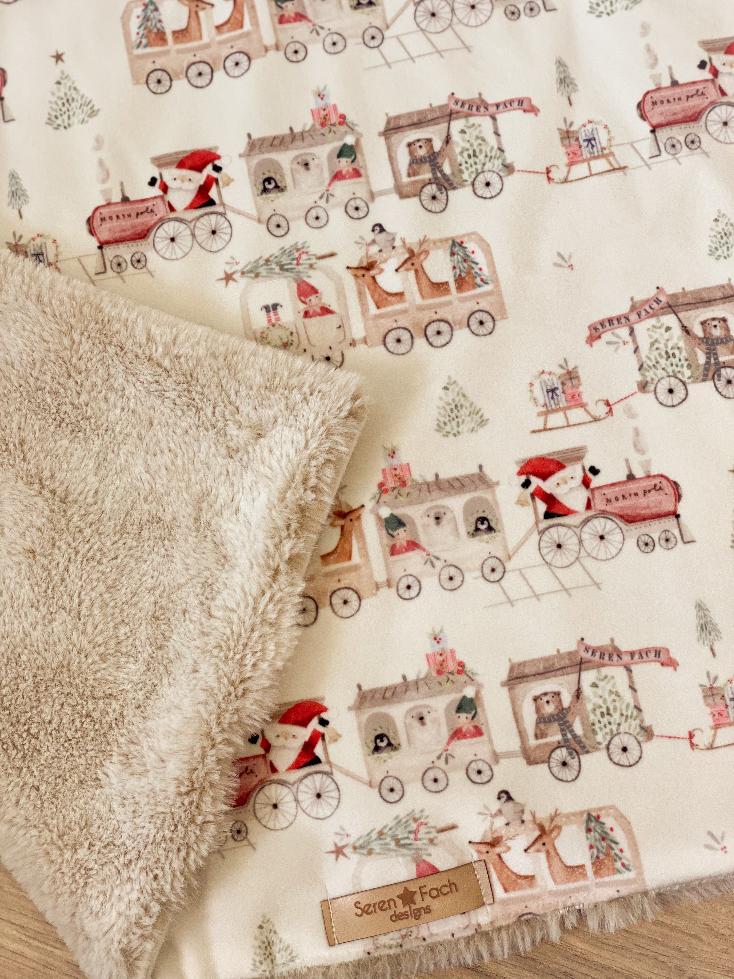 All aboard festive Comforter