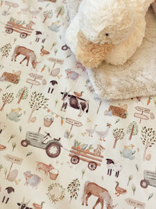 Easter egg hunt Comforter