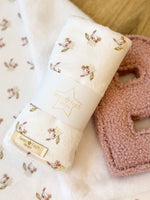 Load image into Gallery viewer, Katie Floral Blanket
