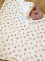 Load image into Gallery viewer, Katie Floral Blanket
