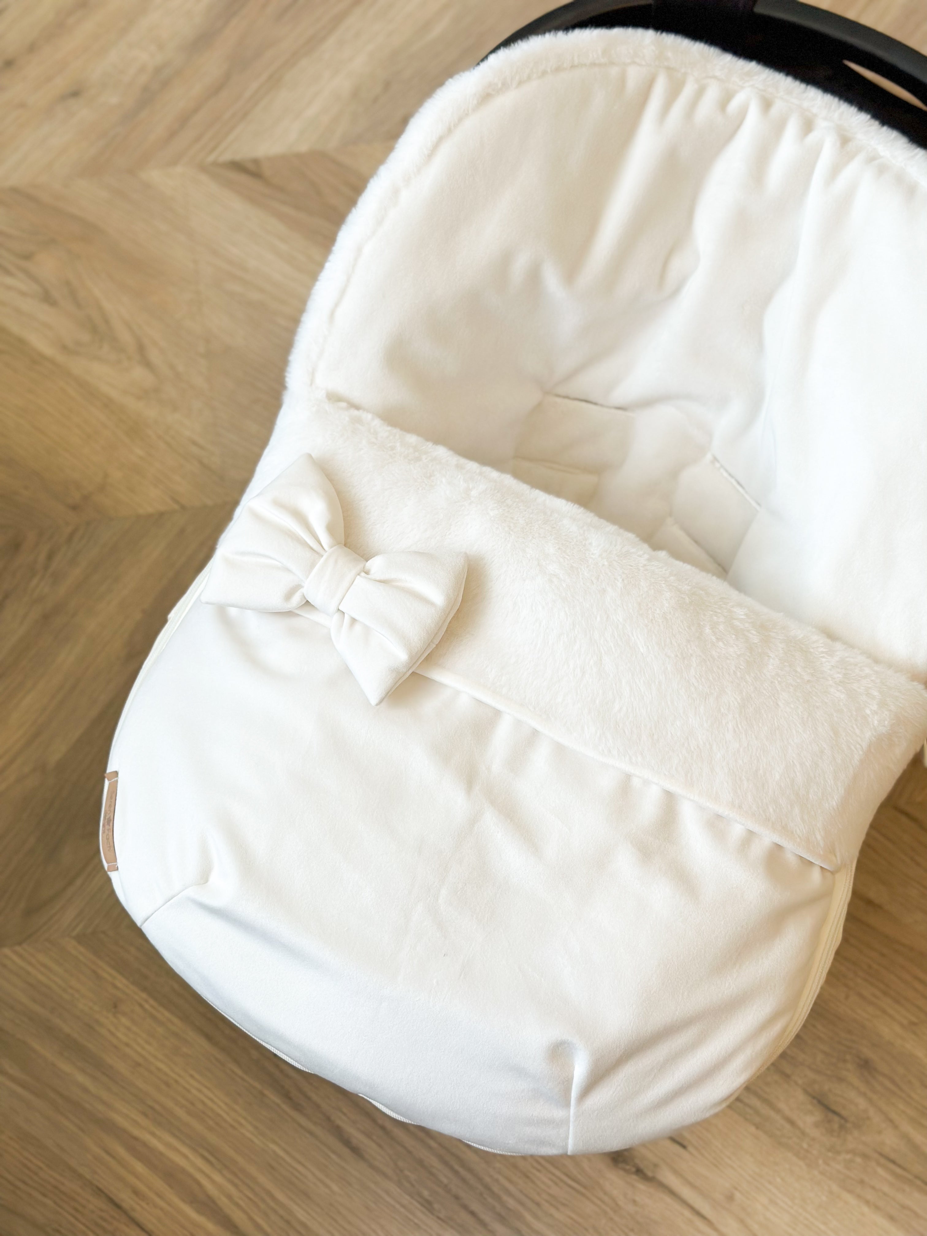 Standard size Ivory Carseat cosytoes