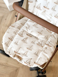 Sail boats Liner