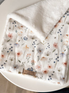 Colorful flower cuddle comforter