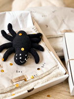 Load image into Gallery viewer, Trick or Treat BOO Box
