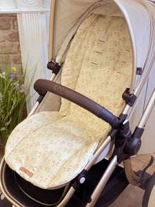 Pretty Meadow Buggy Liner