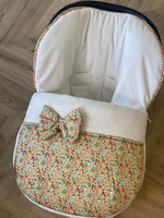 Load image into Gallery viewer, Dainty rainbow floral Carseat cosytoes
