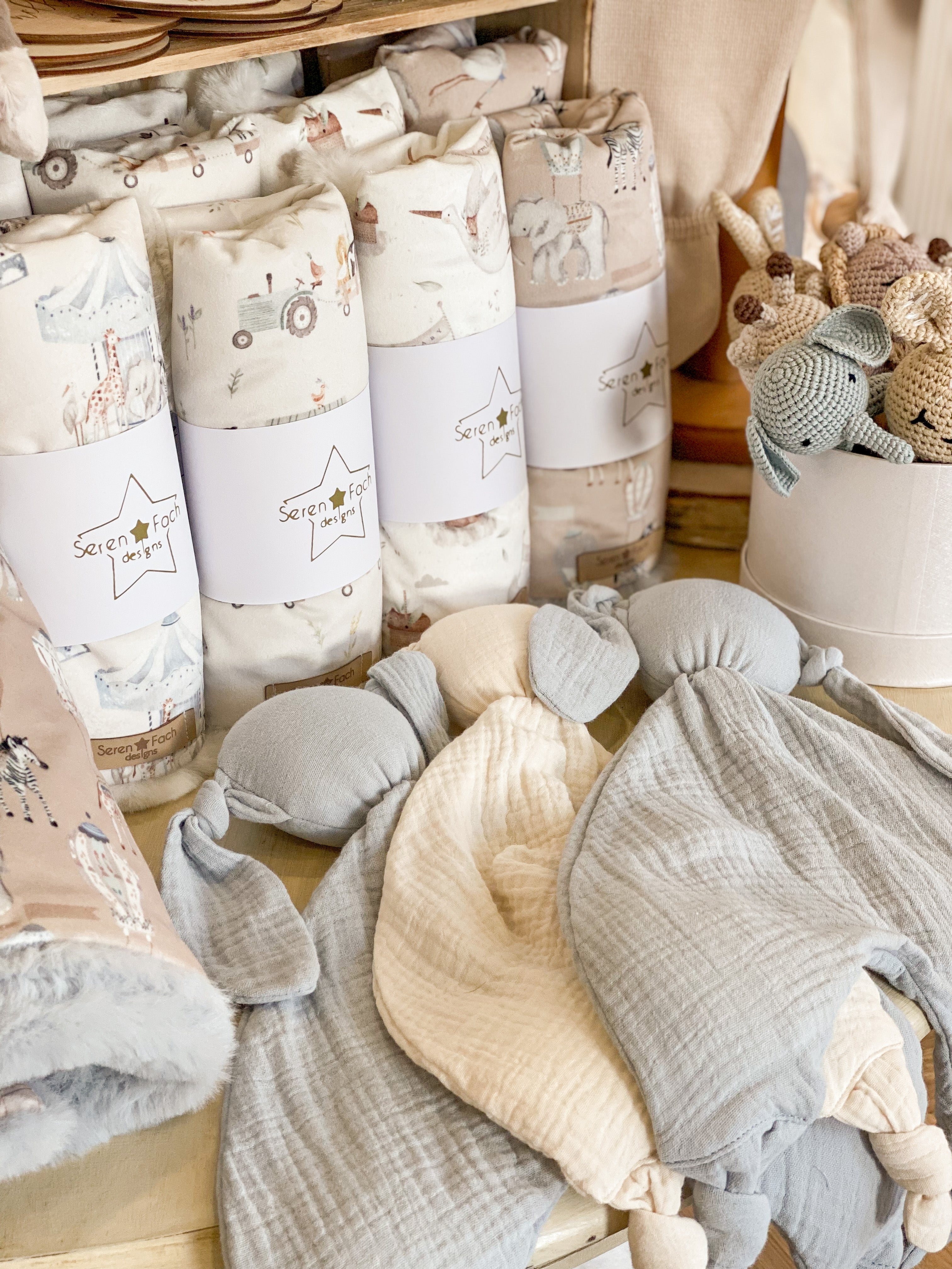 Welcome Baby comforter