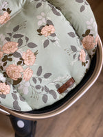 Load image into Gallery viewer, Green Floral Liner
