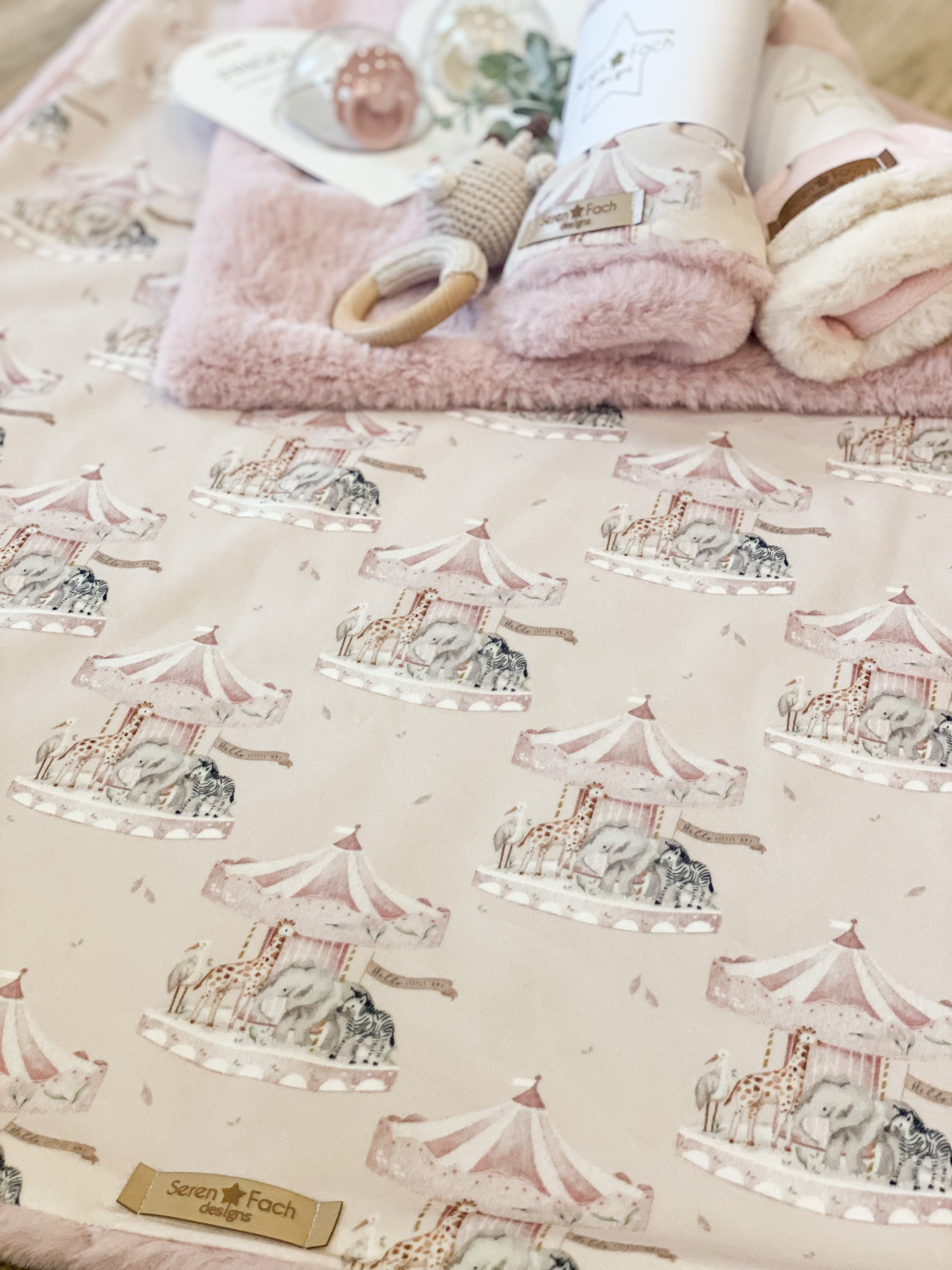 Pink carousel Lux blanket