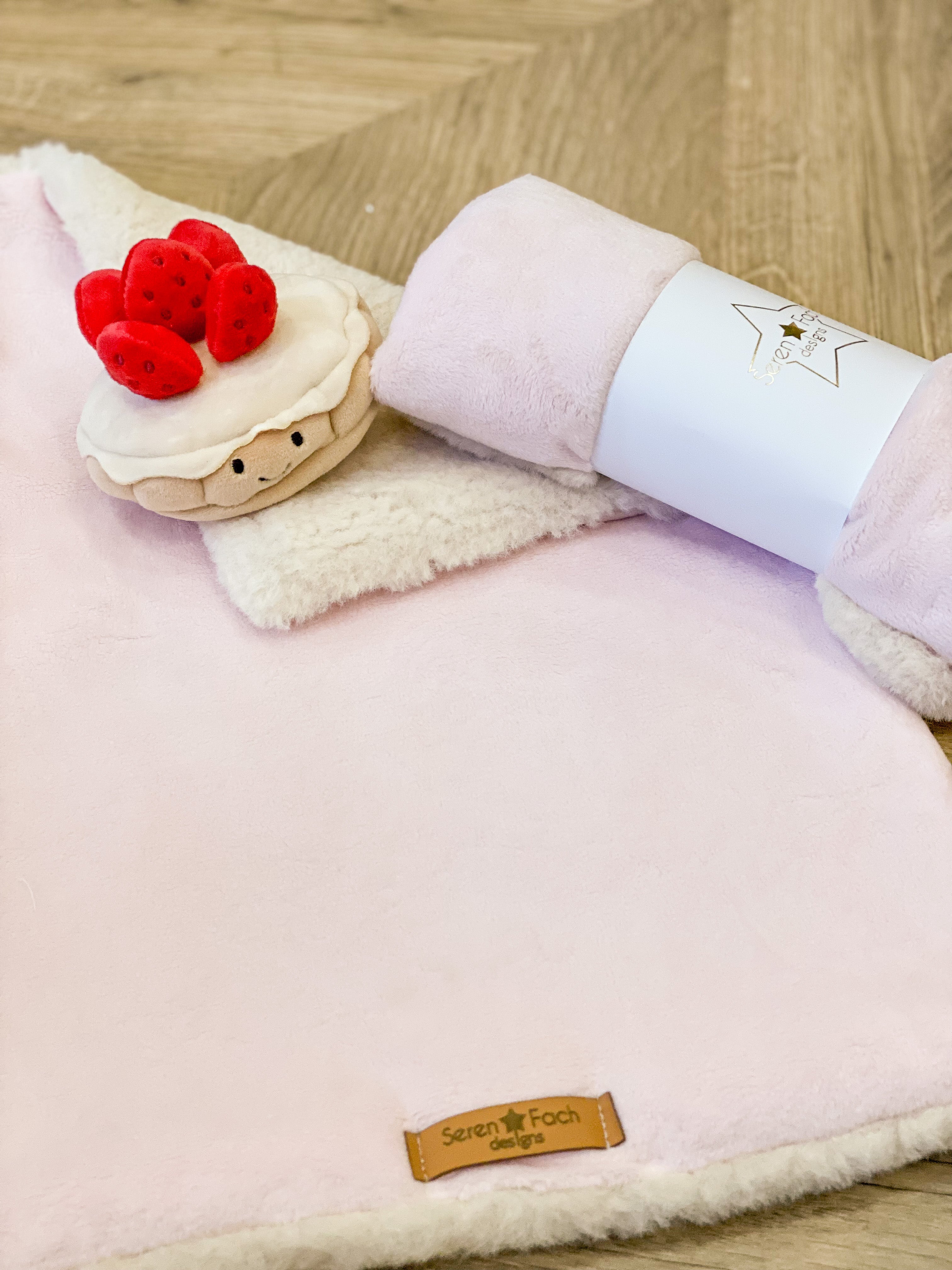 Strawberries & Cream Comforter