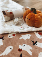 Load image into Gallery viewer, Ghosty Halloween Comforter
