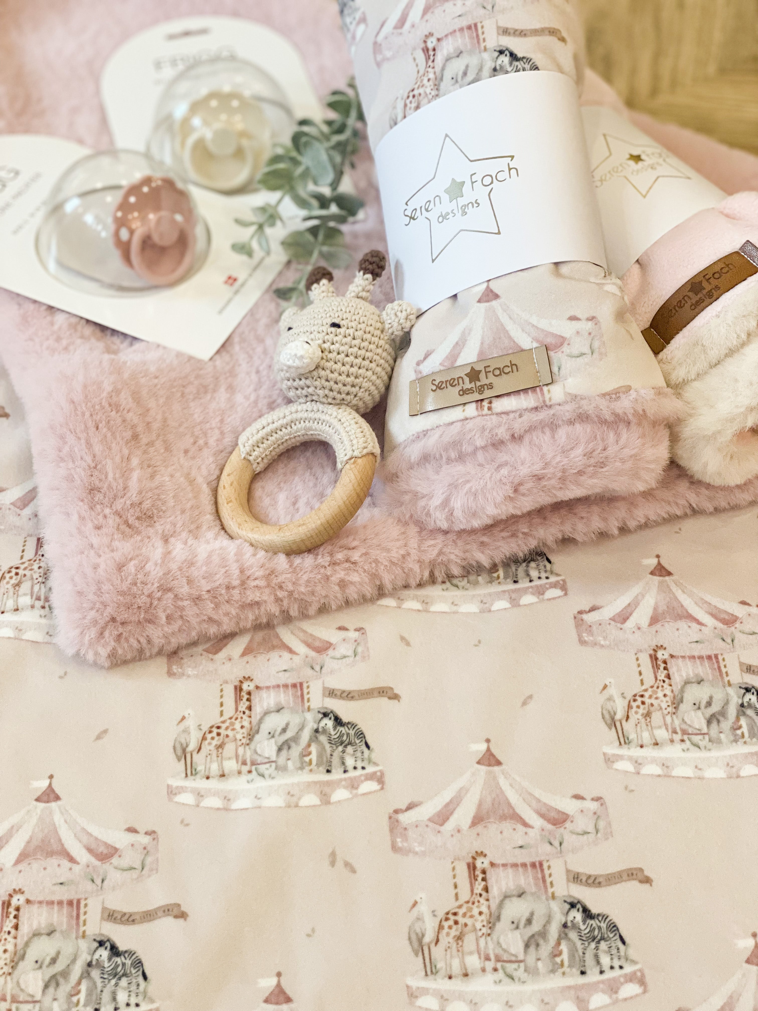 Pink carousel Lux blanket